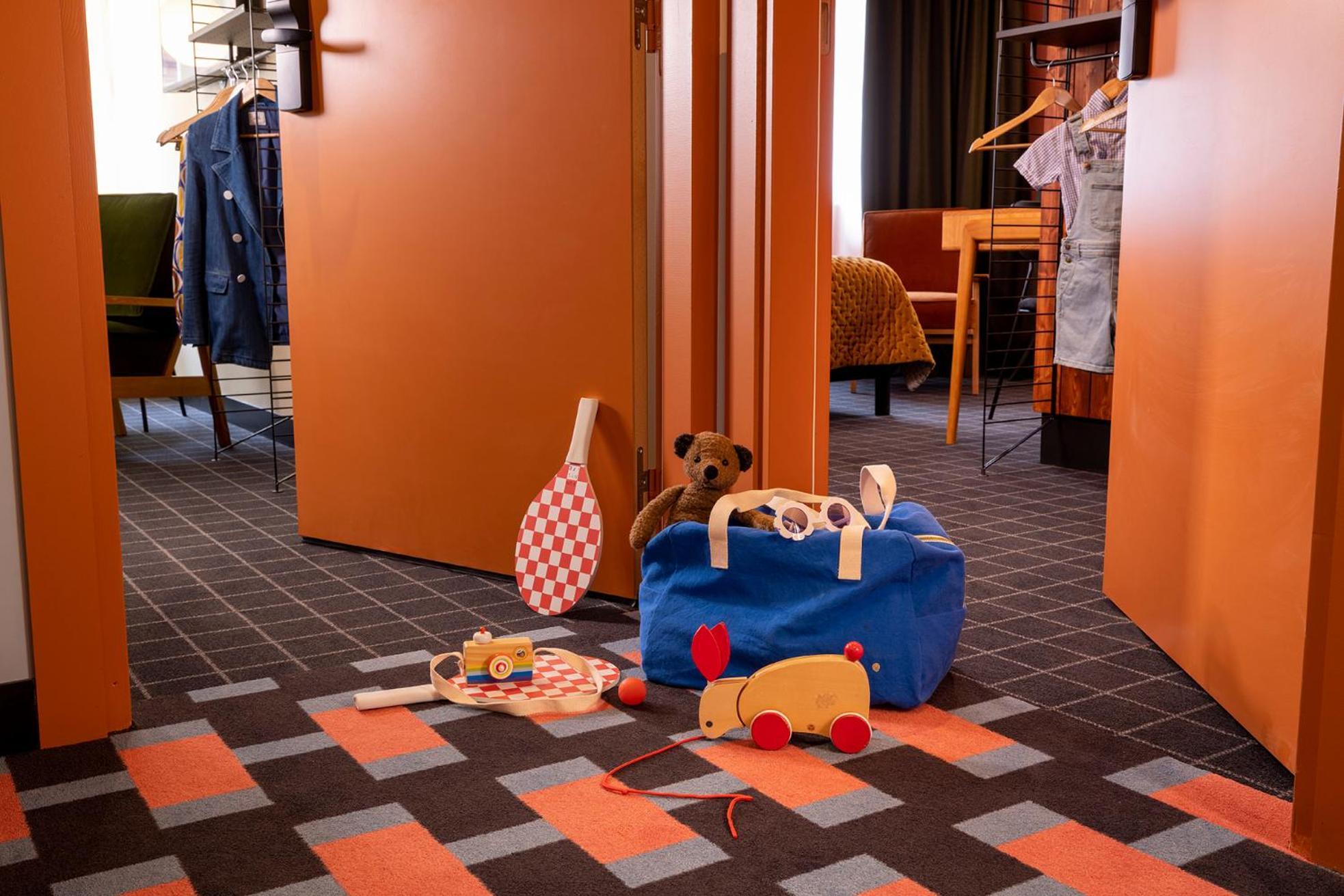 Best Western Plus Hotel Cargo Дюнкерк Экстерьер фото
